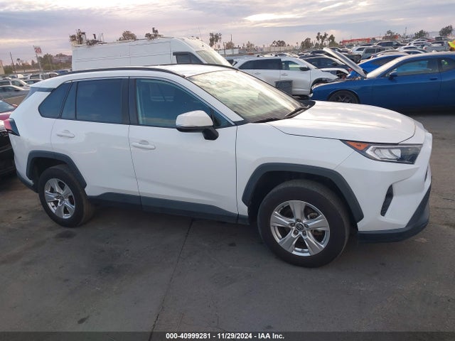 Toyota Rav4 Xle 2021 2T3W1RFV5MW120103 Image 13