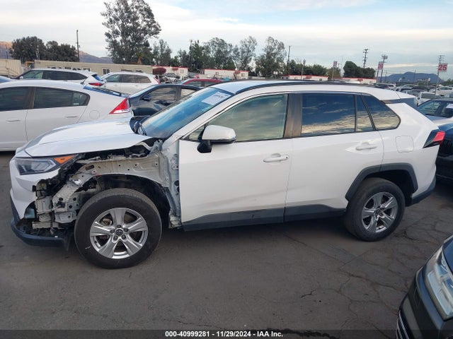 Toyota Rav4 Xle 2021 2T3W1RFV5MW120103 Image 14