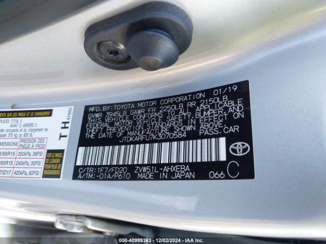 JTDKARFU7K3070584 Toyota Prius Le