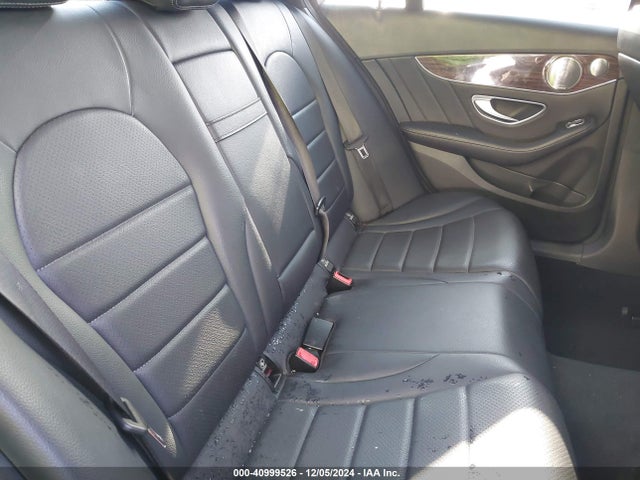 WDDWF4KB0JR386579 Mercedes-Benz C 300 4matic