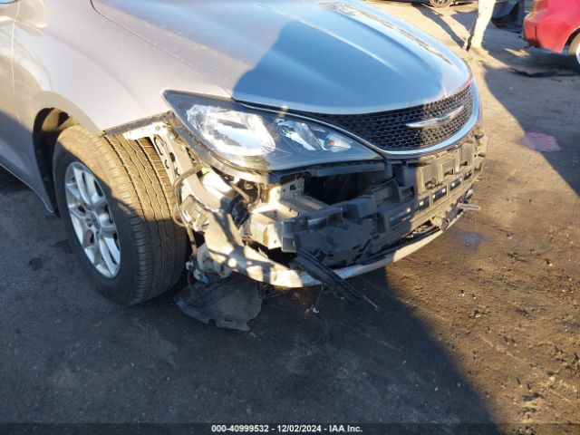 2C4RC1DG3MR531894 Chrysler Voyager Lxi
