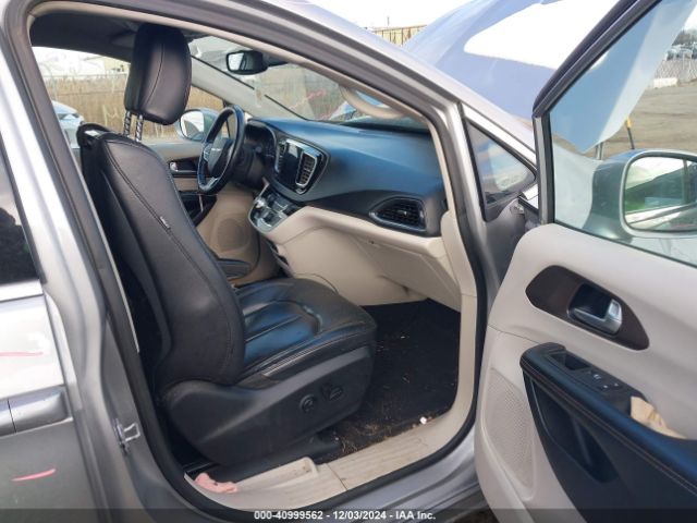 2017 CHRYSLER PACIFICA 2C4RC1EG9HR850933 Photo 4