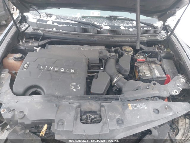2LMHJ5FK6EBL53435 Lincoln MKT