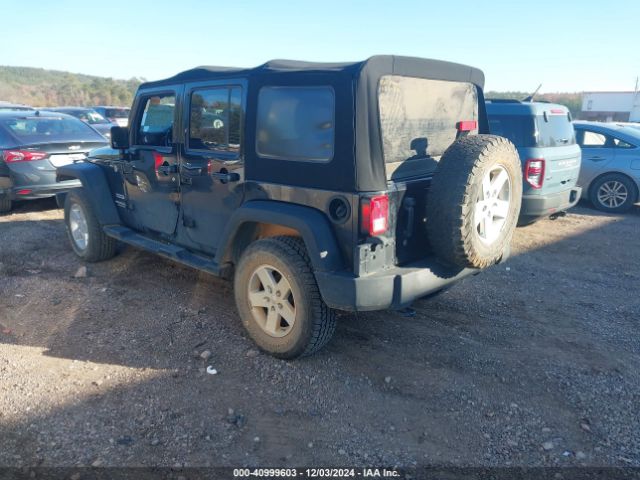 1C4BJWDG9HL554745 Jeep Wrangler Unlimited Sport 4x4