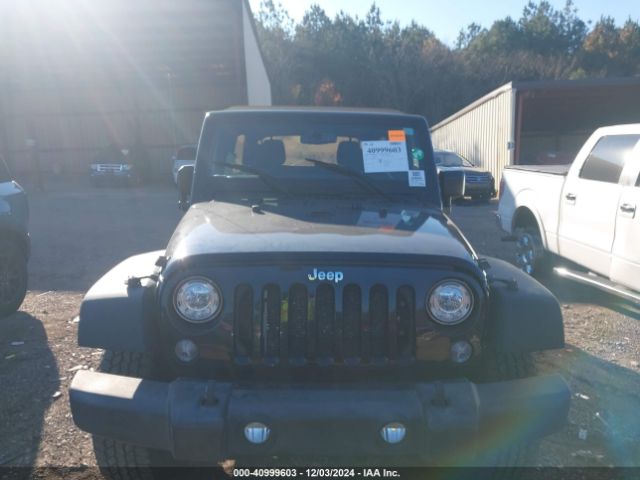 1C4BJWDG9HL554745 Jeep Wrangler Unlimited Sport 4x4