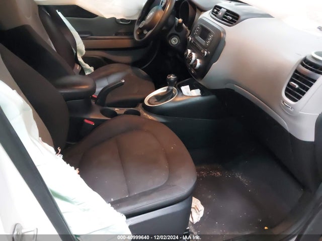 KIA Soul 2015 KNDJN2A29F7226832 Image 5