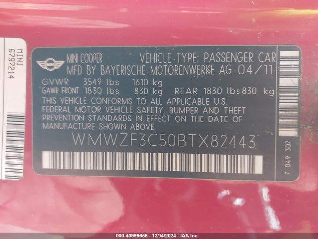 2011 MINI COOPER CLUBMAN WMWZF3C50BTX82443 Photo 8