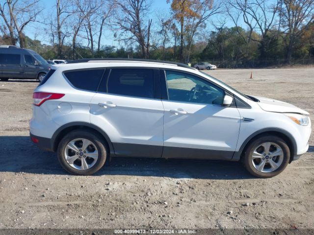 1FMCU0GXXFUA99654 Ford ESCAPE SE