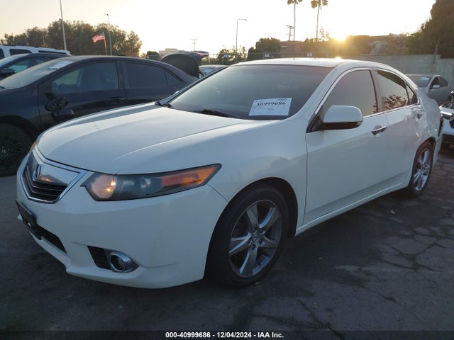 40999686 :رقم المزاد ، JH4CU2F61BC002722 vin ، 2011 Acura Tsx 2.4 مزاد بيع