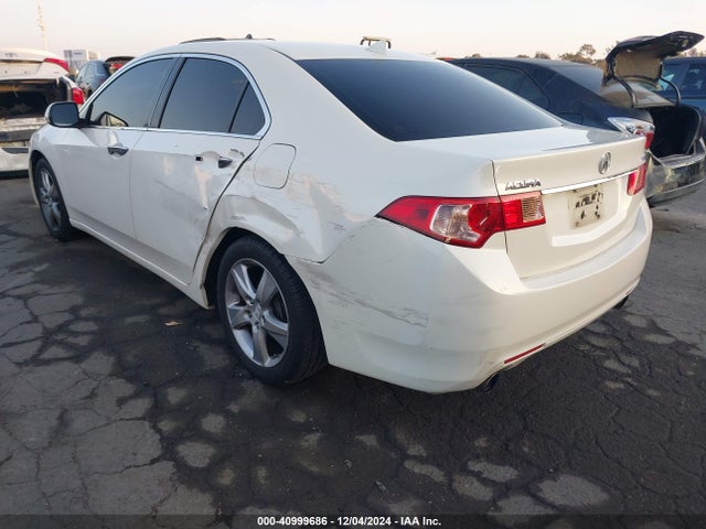 40999686 :رقم المزاد ، JH4CU2F61BC002722 vin ، 2011 Acura Tsx 2.4 مزاد بيع