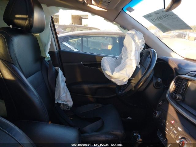 5XYPKDA59GG008113 KIA Sorento 3.3l Sx