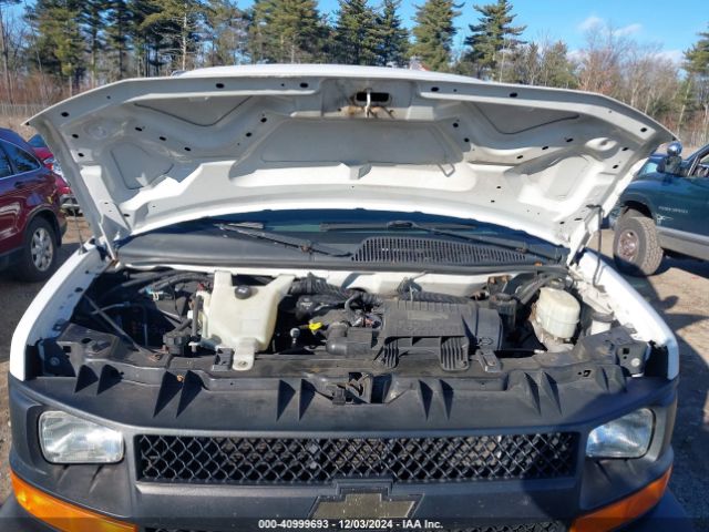 1GCWGGBA6E1122934 Chevrolet Express 2500 Work Van