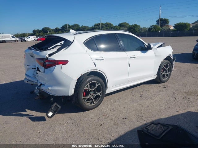 ZASPAJAN5L7C83817 Alfa Romeo Stelvio Sport Rwd
