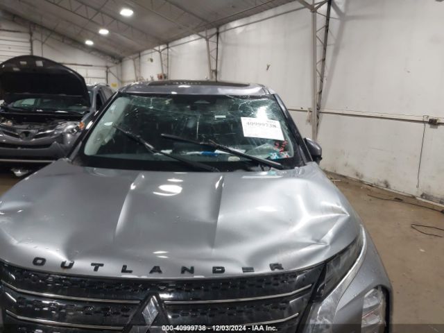 JA4J4VA83RZ015525 Mitsubishi Outlander Se 2.5