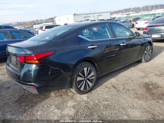 1N4BL4DV4NN329099 Nissan Altima Sv Fwd