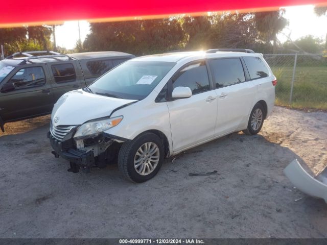 5TDYZ3DC6HS802639 Toyota Sienna Xle/limited