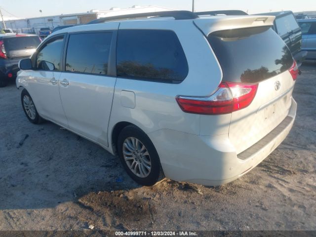 5TDYZ3DC6HS802639 Toyota Sienna Xle/limited