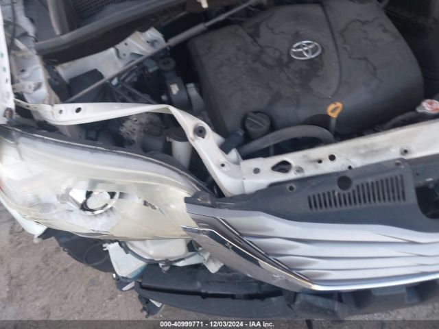5TDYZ3DC6HS802639 Toyota Sienna Xle/limited