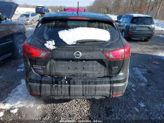 JN1BJ1CR8KW315900 Nissan Rogue Sport S