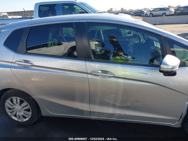 Honda FIT LX 2016 JHMGK5H51GX025558 Image 14