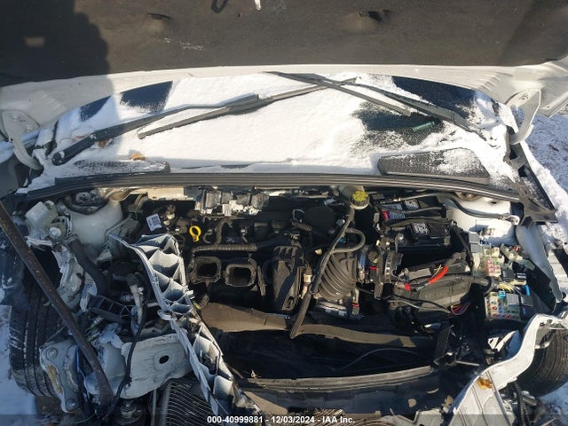 Ford FOCUS SE 2016 1FADP3F24GL287591 Image 10