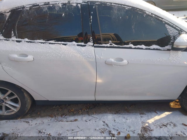 Ford FOCUS SE 2016 1FADP3F24GL287591 Image 13