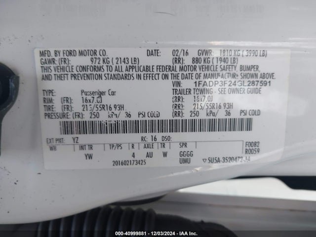 Ford FOCUS SE 2016 1FADP3F24GL287591 Image 9
