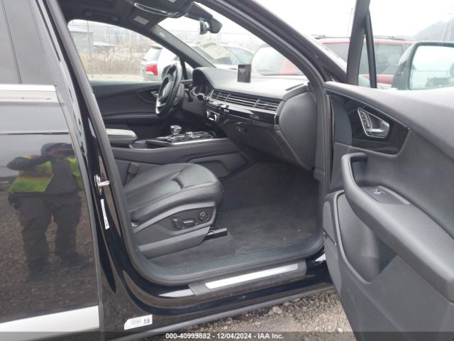 WA1VAAF7XHD054305 Audi Q7 3.0t Premium
