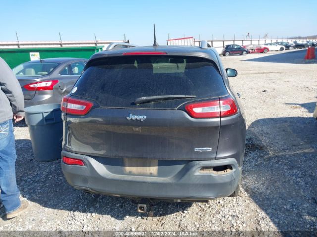 1C4PJLCBXGW107106 Jeep Cherokee Latitude