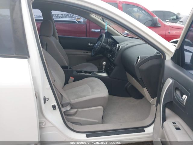 JN8AS5MT5FW661582 Nissan Rogue Select S