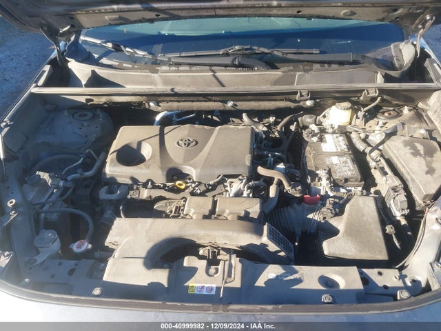 Toyota RAV4 LE 2019 JTMG1RFV4KD030701 Image 10