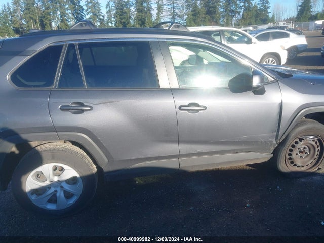 Toyota RAV4 LE 2019 JTMG1RFV4KD030701 Image 13