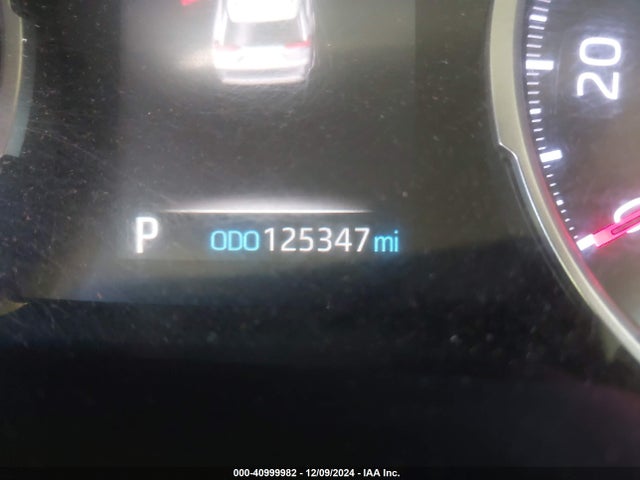 Toyota RAV4 LE 2019 JTMG1RFV4KD030701 Image 15