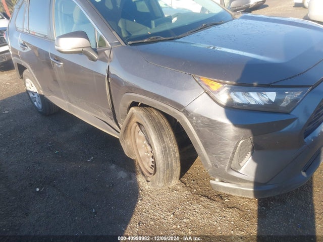 Toyota RAV4 LE 2019 JTMG1RFV4KD030701 Image 6
