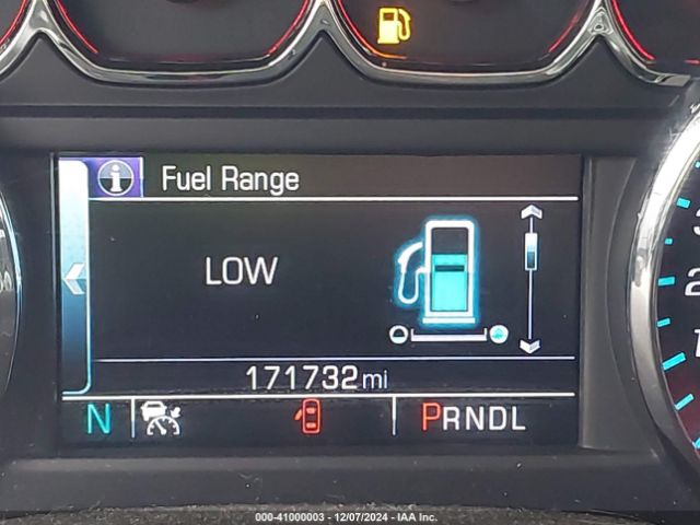 1GKS2GKC5JR145944 GMC Yukon Xl Slt