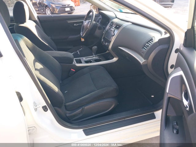 Nissan Altima 2.5 Sv 2015 1N4AL3AP9FC117324 Image 5