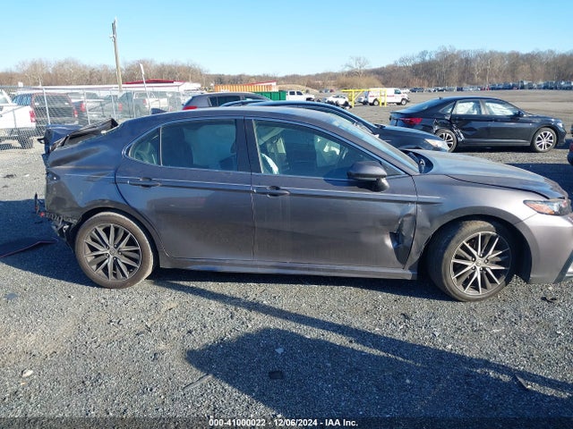 4T1G11AK2MU485544 Toyota CAMRY SE