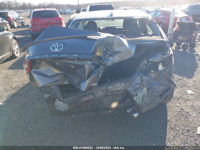 4T1G11AK2MU485544 Toyota CAMRY SE