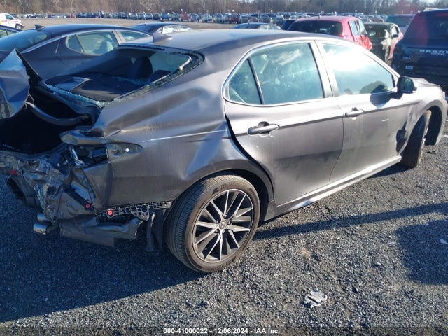 4T1G11AK2MU485544 Toyota CAMRY SE