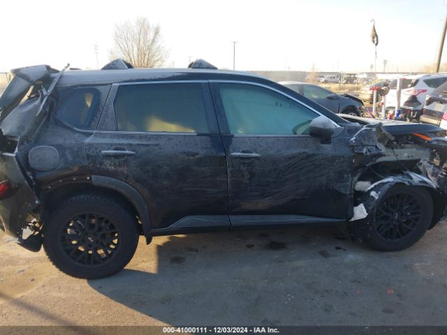 JN8BT3BB4PW495766 Nissan Rogue Sv Intelligent Awd