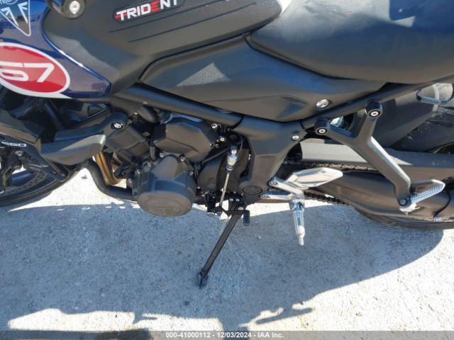 2025 TRIUMPH MOTORCYCLE TRIDENT 660 SMTL10ULXSTBZ3620 Photo 8