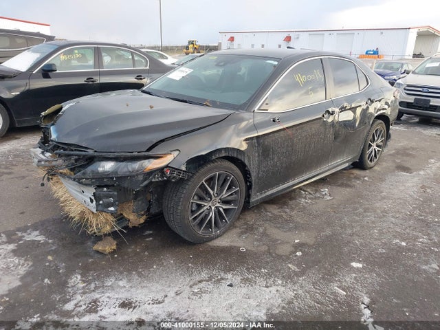 Toyota CAMRY SE 2021 4T1G11AK1MU581844 Image 2