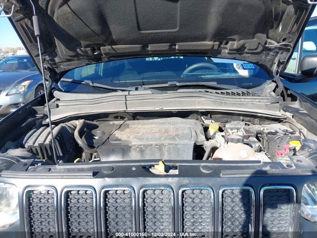 ZACNJBAB6KPJ98091 Jeep Renegade Sport 4x4