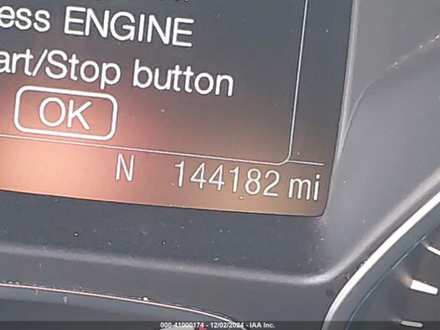 1FMCU9J91EUE41733 Ford Escape Titanium