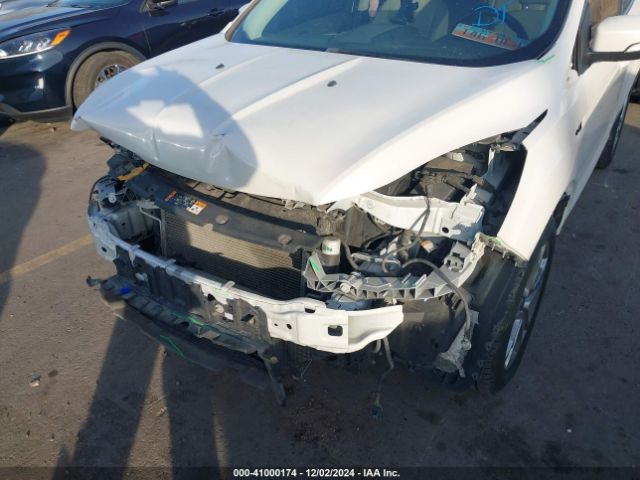 1FMCU9J91EUE41733 Ford Escape Titanium