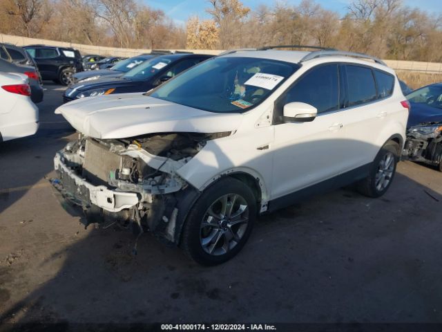 1FMCU9J91EUE41733 Ford Escape Titanium