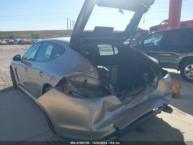 2011 PORSCHE PANAMERA WP0AA2A7XBL019892 Photo 2