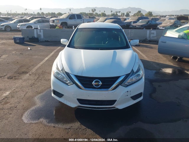 Nissan Altima 2.5 S 2017 1N4AL3AP1HN352999 Image 12