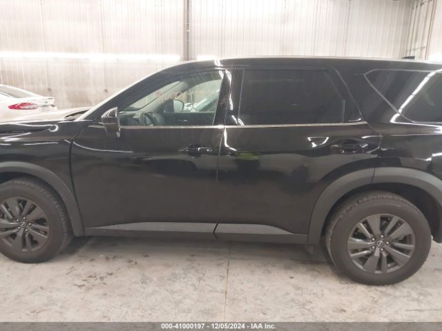 5N1DR3AC0NC242273 Nissan Pathfinder S 4wd