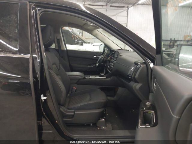 5N1DR3AC0NC242273 Nissan Pathfinder S 4wd